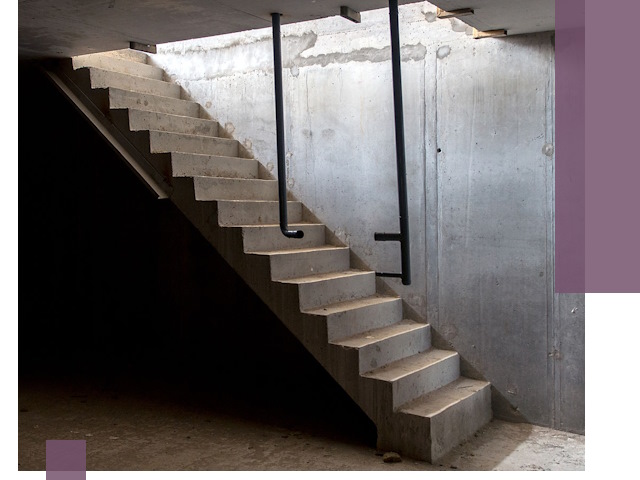 Изготовление и монтаж лестниц в подвале в Алексине