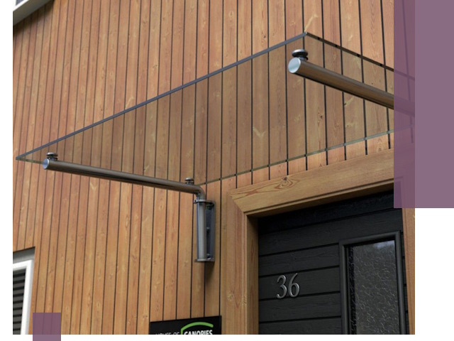 Стеклянные козырьки на входы и фасады в Алексине